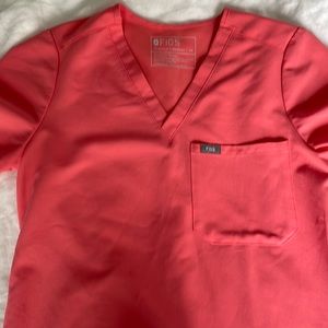 Figs Catarina scrub top